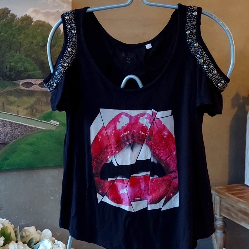 Guess Black Top